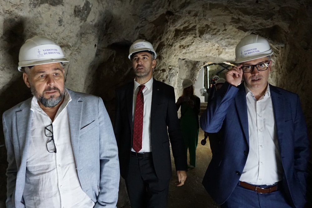 Zacjevljenjem tunela ispod Srđa Dubrovnik je dobio sigurnu opskrbu pitkom vodom (FOTO)