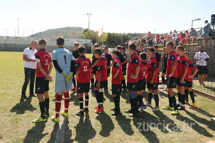 Druga liga sredi&scaron;ta Split - Pioniri uvjerljivo slavili protiv Jadrana LP u Pločama, kadeti izgubili
