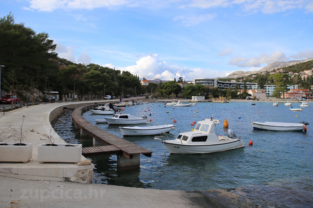 Općina poziva vlasnike kartica za ulazak u lučicu Srebreno da izvr&scaron;e uplatu do 23. svibnja