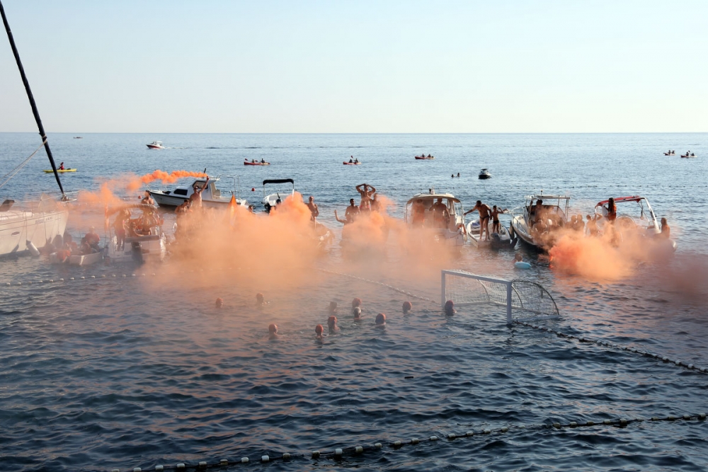 Slavlje narančastih protiv Elite na Porporeli, Fun H2O u polufinalu Divlje lige