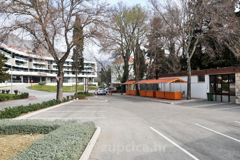 Trajni javni poziv za podno&scaron;enje zahtjeva za prodaju na Župskoj placi u Čibači i Srebrenom