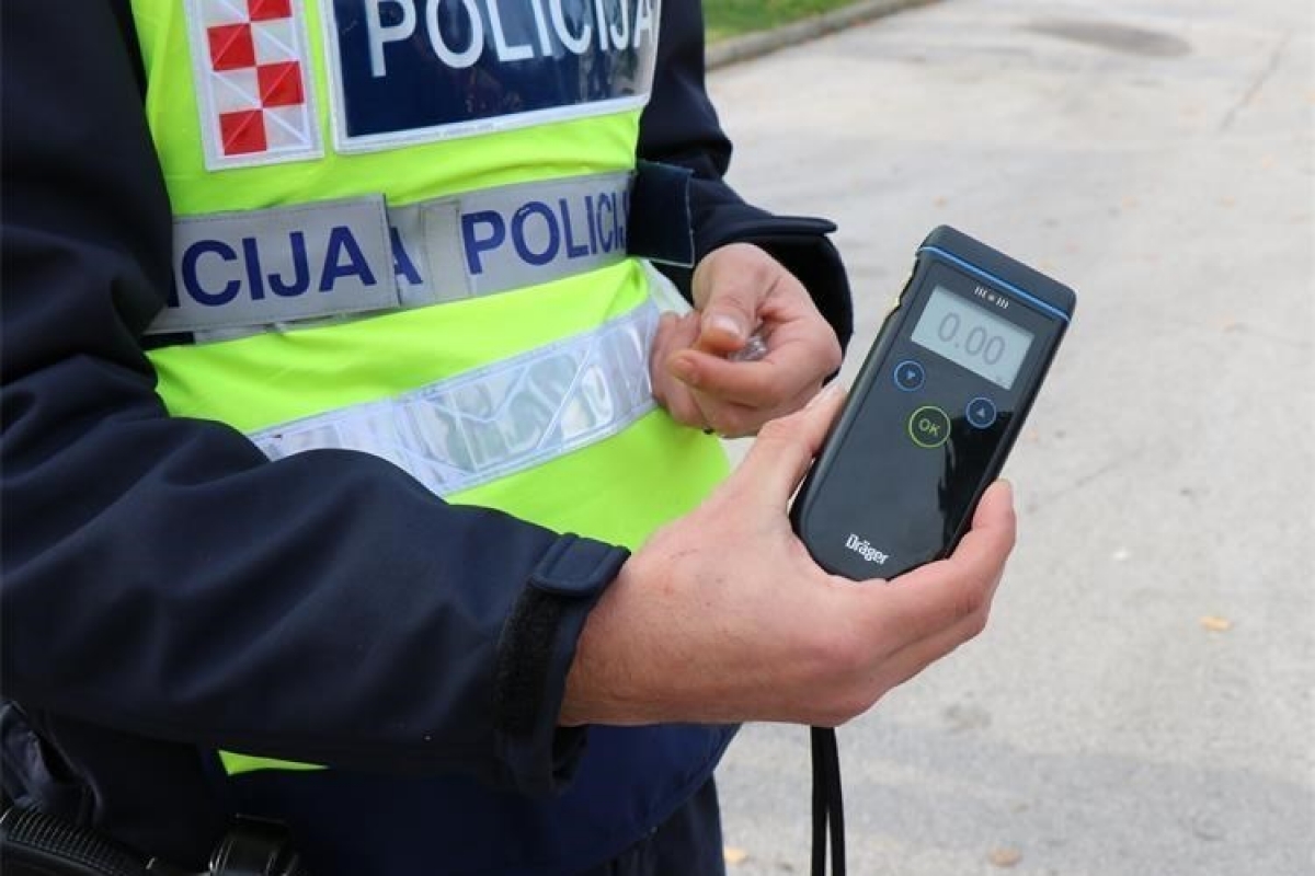 Policija uputila poziv građanima da predlože lokacije za nadzor prisutnosti alkohola i droga kod vozača