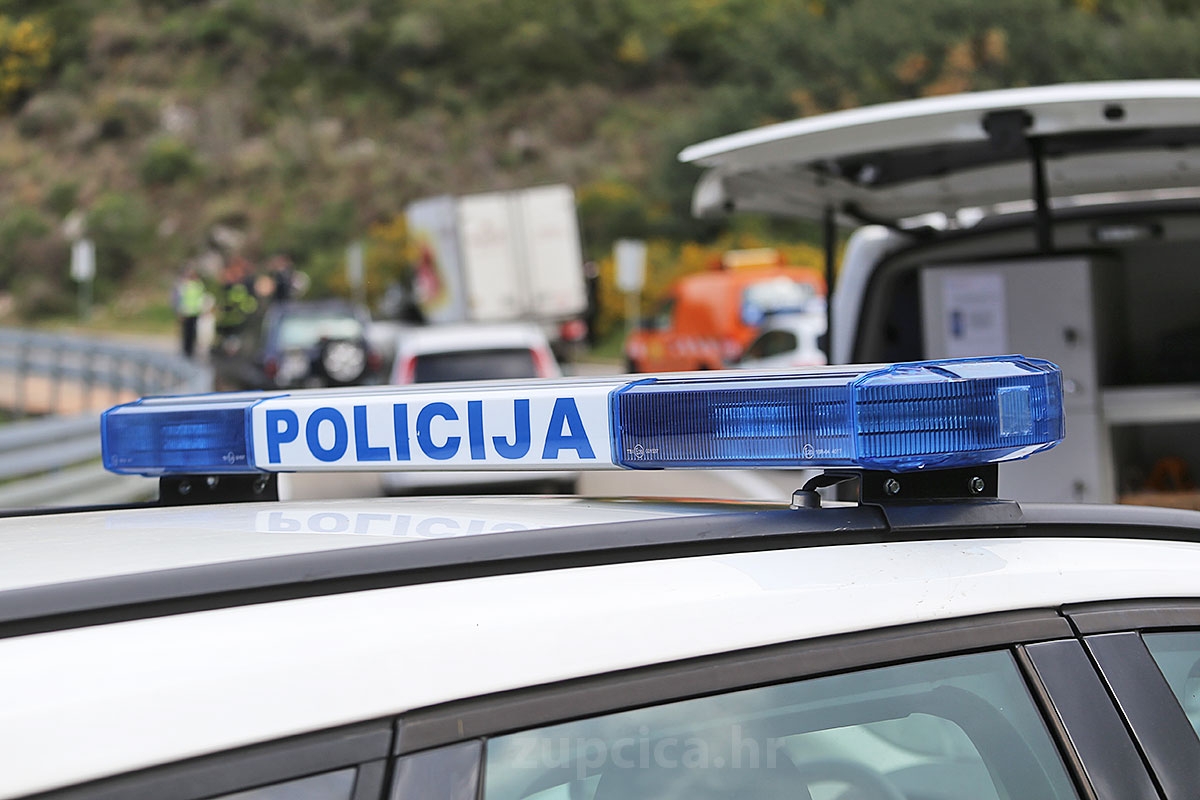 Prometna policija organizira javnu tribinu na temu stradavanja mladih u prometu