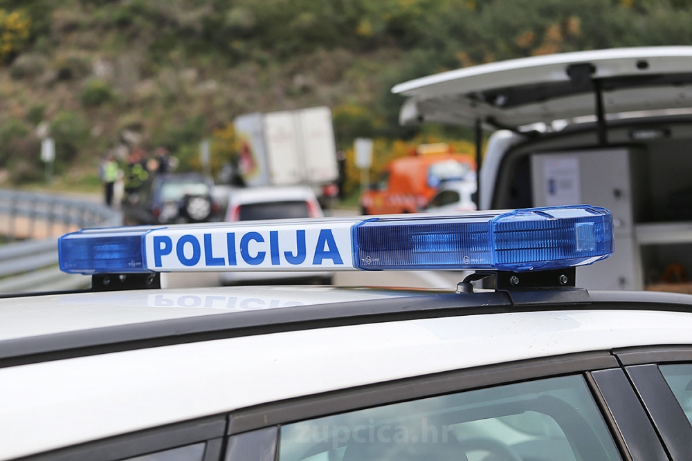 U proteklom tjednu osam prometnih nesreća s ozlijeđenim osobama, poduzeto 522 represivnih mjera